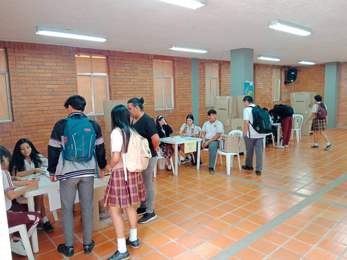 Hoy los estudiantes se encuentran en elecciones para gobernación y alcaldía de Bucaramanga