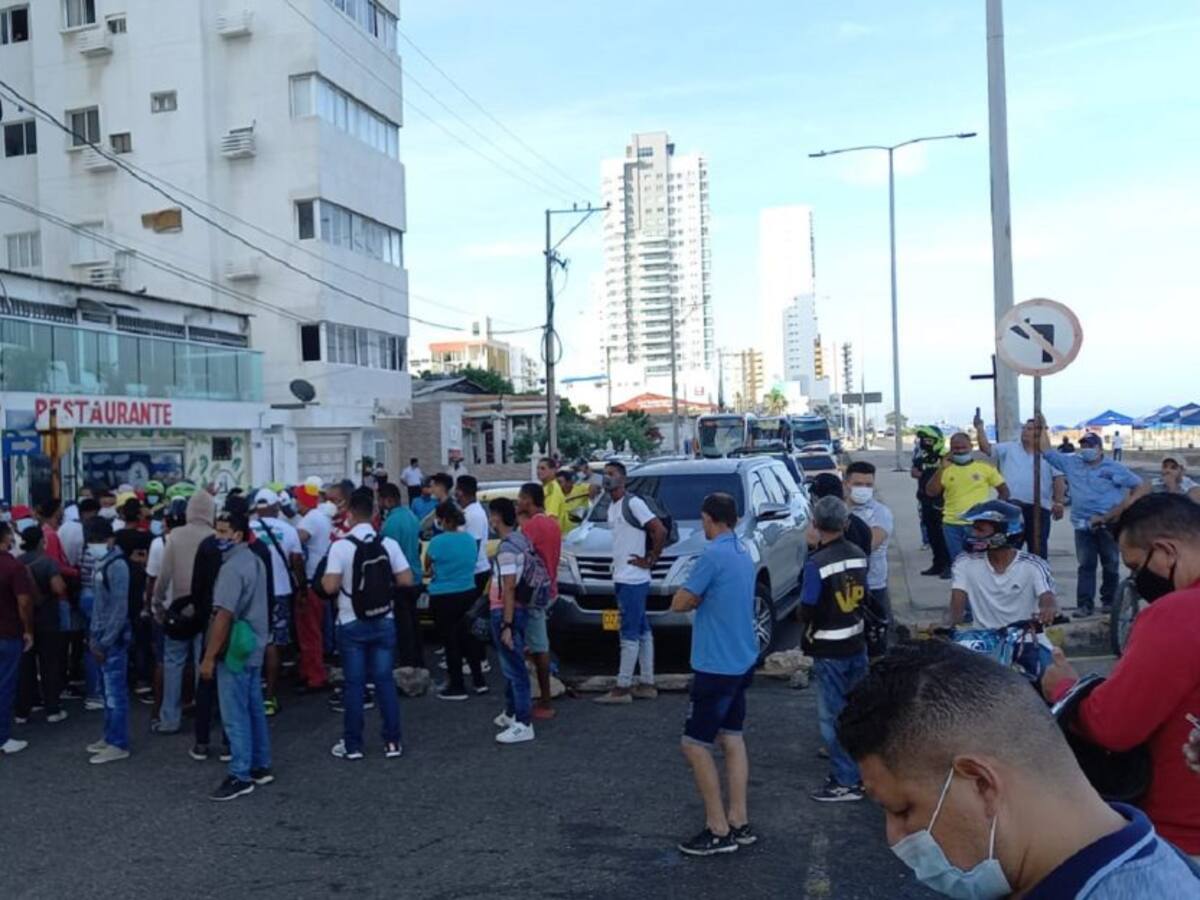 Protestaron en Avenida Santander de Cartagena por cortes de energía