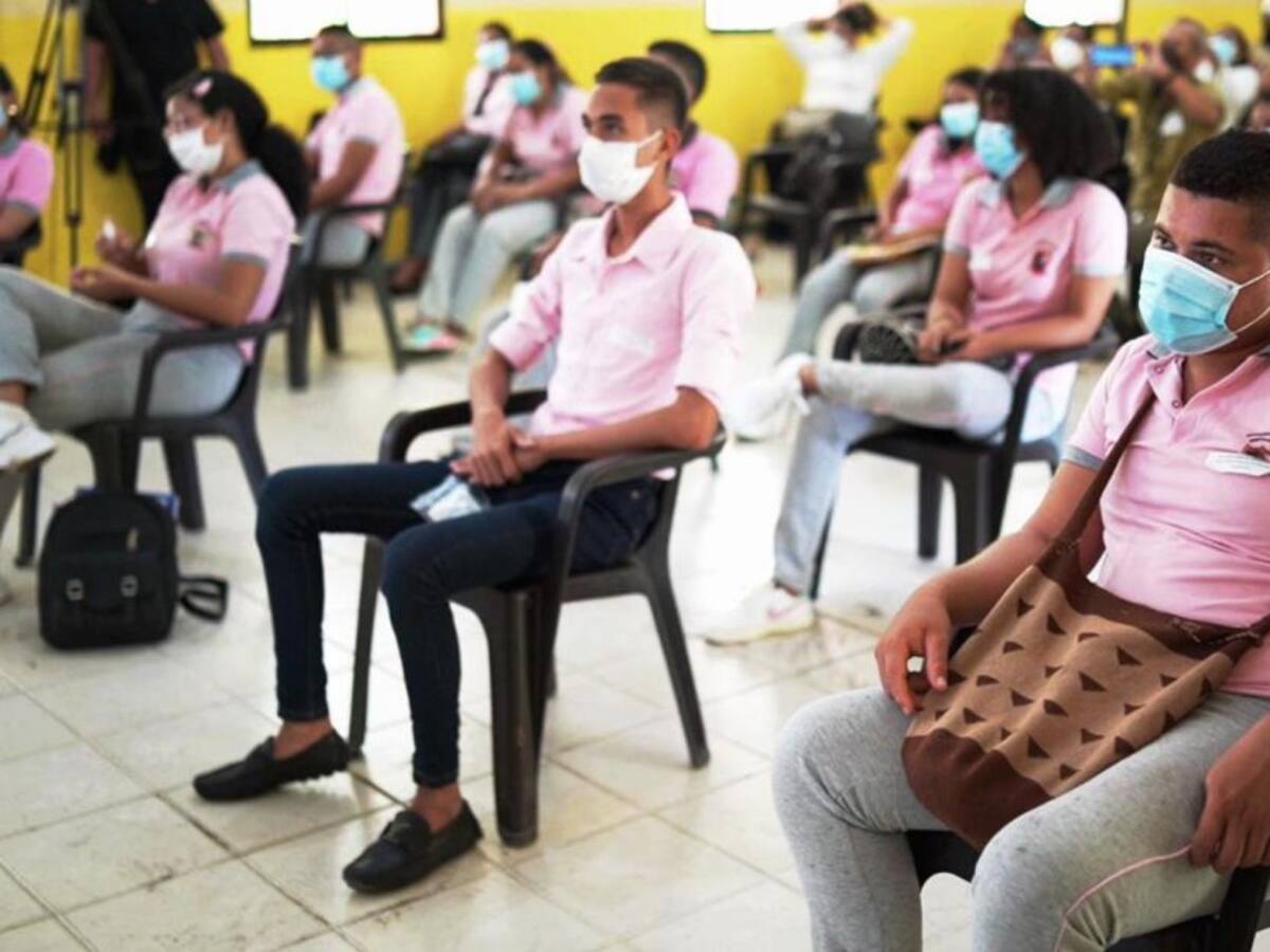 Promueven Centros de Liderazgo y Excelencia Educativa Rural en Bolívar