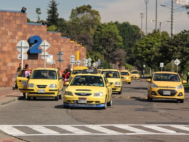 No habrá pico y placa para taxis durante el Día sin carro