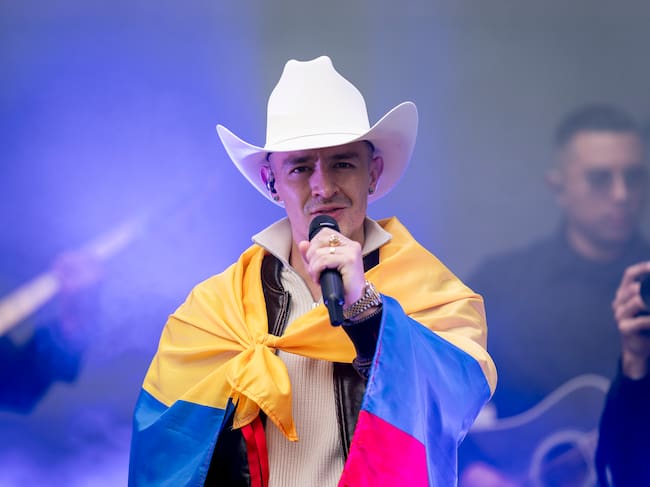 MADRID, SPAIN - OCTOBER 06: Singer Luis Alfonso during a concert for the Dia de la Hispanidad, at Puerta de Alcala, on October 6, 2024, in Madrid, Spain. Turizo, Latin Grammy nominee for 'El Merengue' and winner of three Latin Billboard awards for 'La Bachata', picks up the baton from Camilo and Carlos Vives who already performed on the same stage during 2022 and 2023, respectively. (Photo By A. Perez Meca/Europa Press via Getty Images)