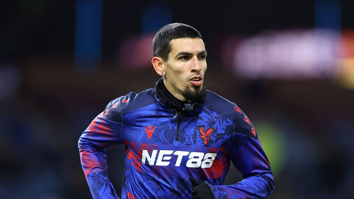 Daniel Muñoz es “fantástico”: elegido en el equipo ideal de la Premier League