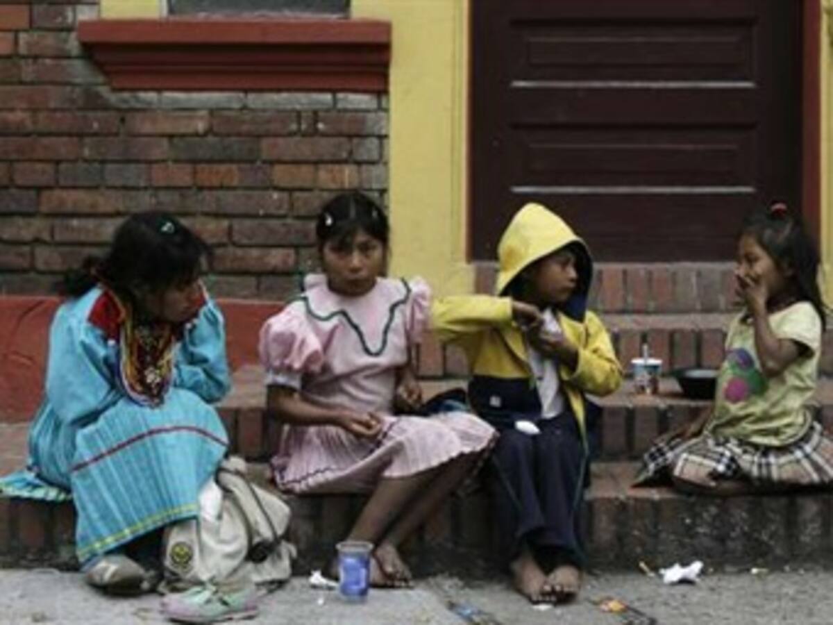 Santos destaca compromiso de la Unidad Nacional para reducir la desigualdad