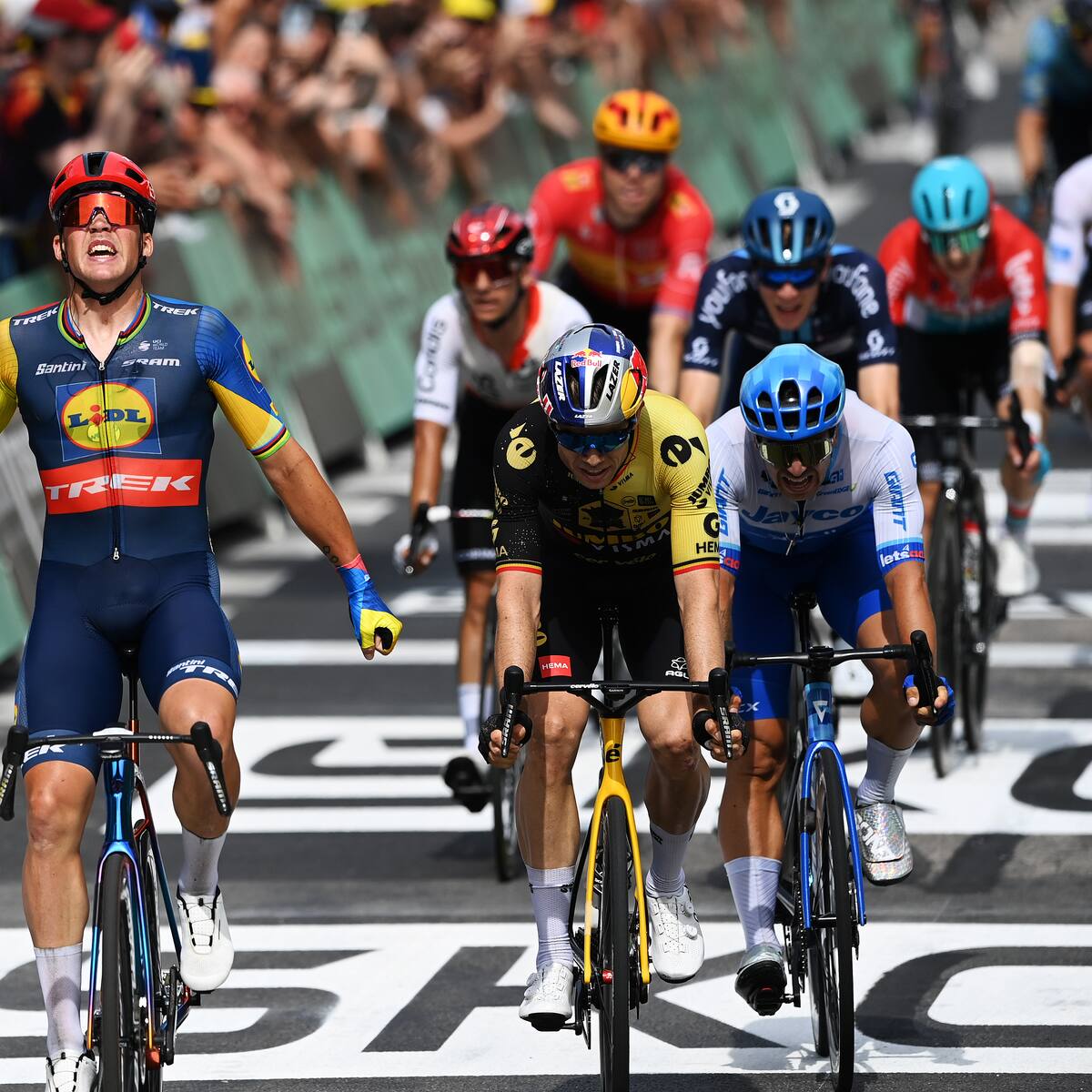 Mads Pedersen se impone en el embalaje de la etapa 8 del Tour de Francia