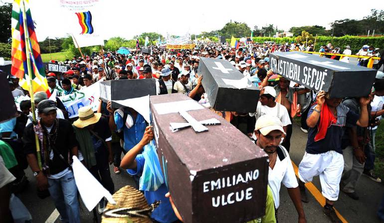 Marchas de asociaciones indígenas. 