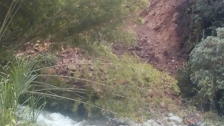 Evacuan preventivamente a cuatro familias en zona rural de Pijao, Quindío por riesgo de avalancha