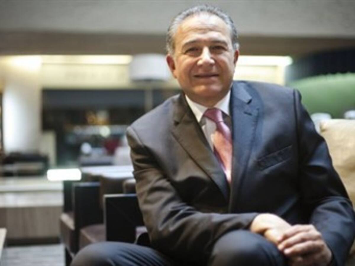 Liberales quieren a Naranjo como vicepresidente de Santos