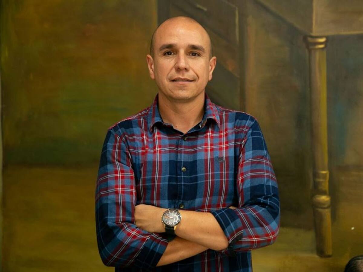 Aníbal Gaviria designa a Luis Giovany Arias Tobón como alcalde (e) de Bello.