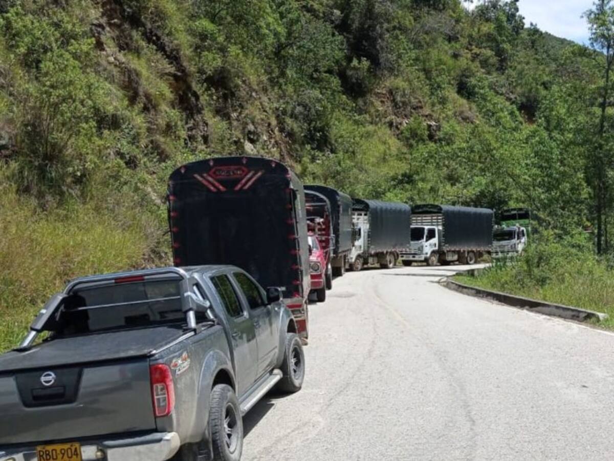 Se abre paso provisional en la vía Bucaramanga-Málaga