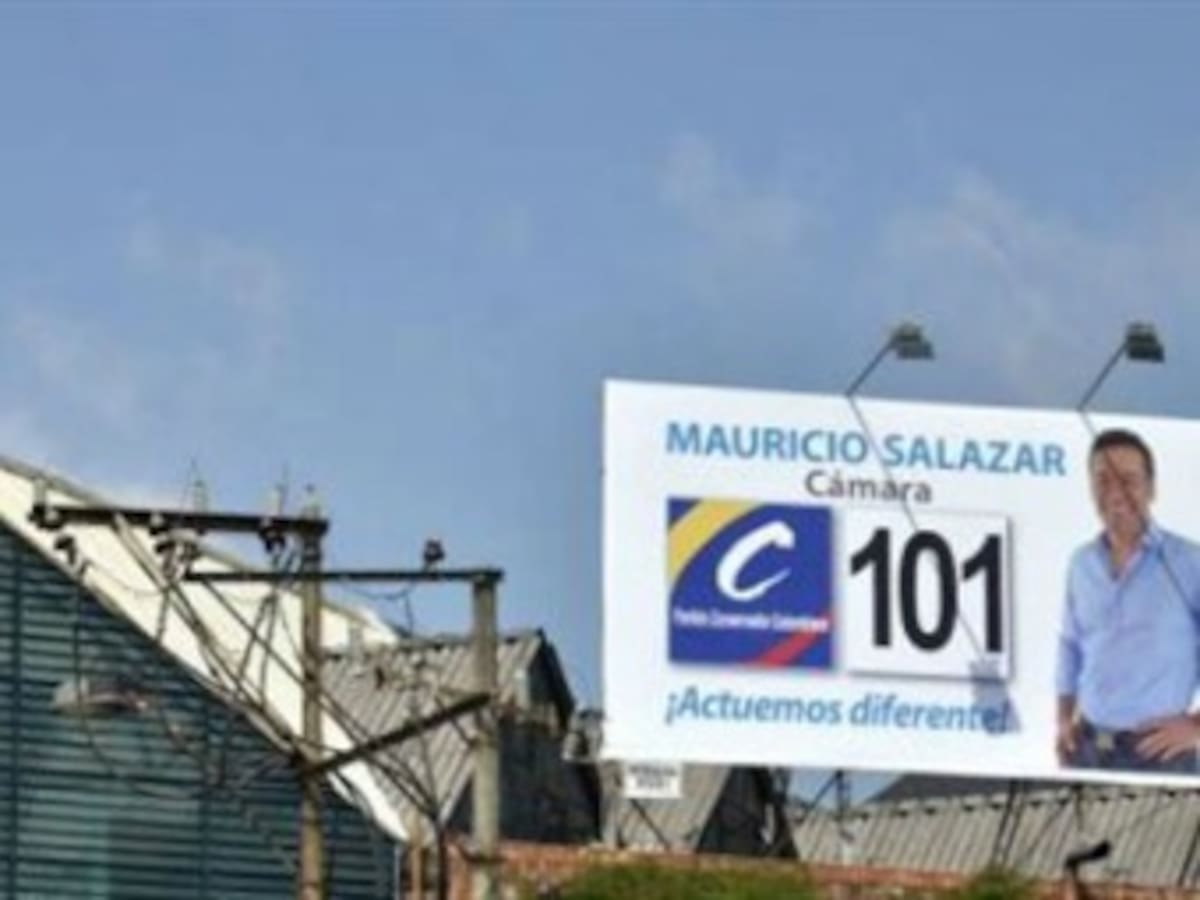 En Bucaramanga le declaran guerra a las vallas de propaganda política
