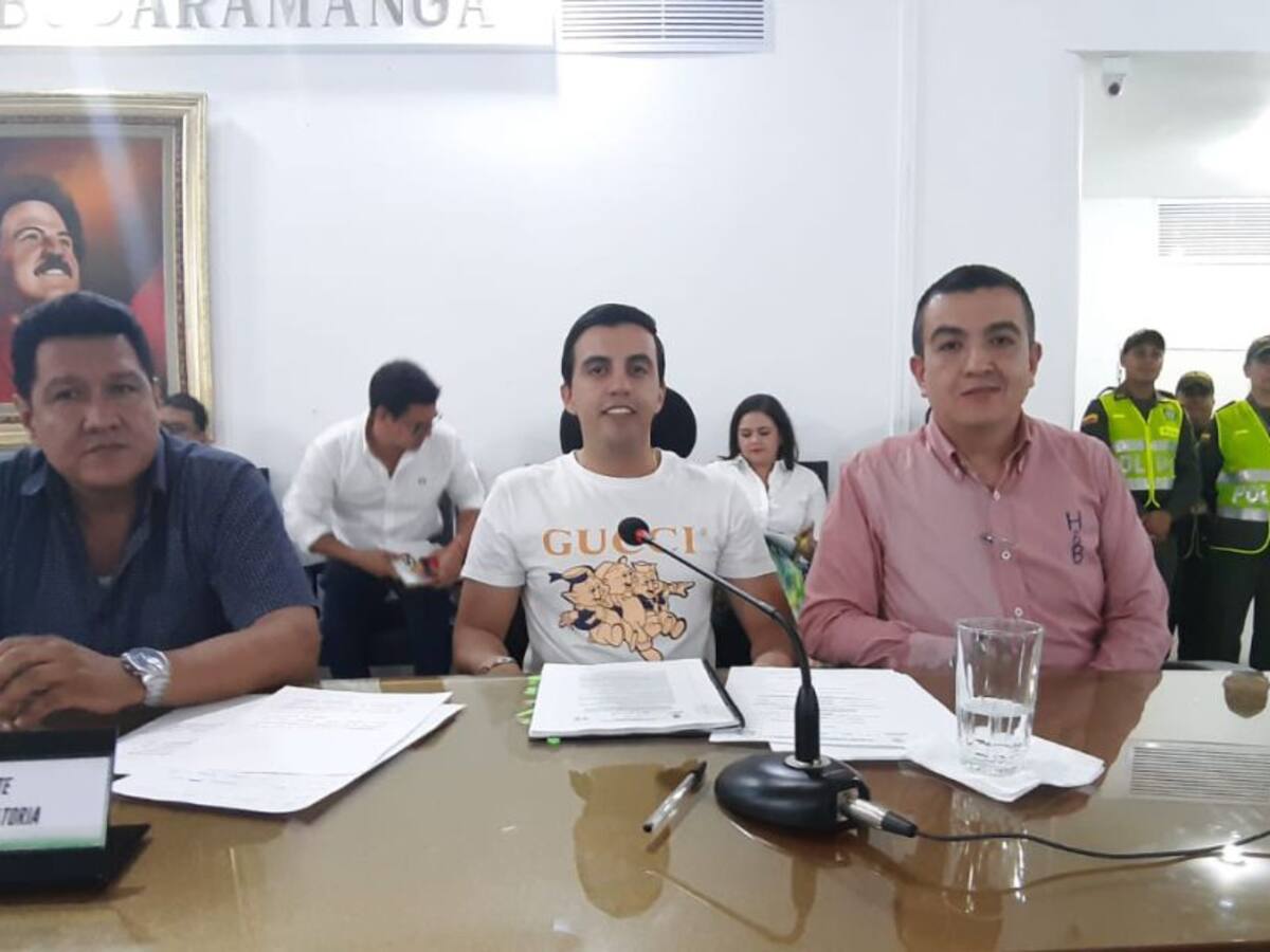 Autónomos ganó primer pulso en concejo de Bucaramanga