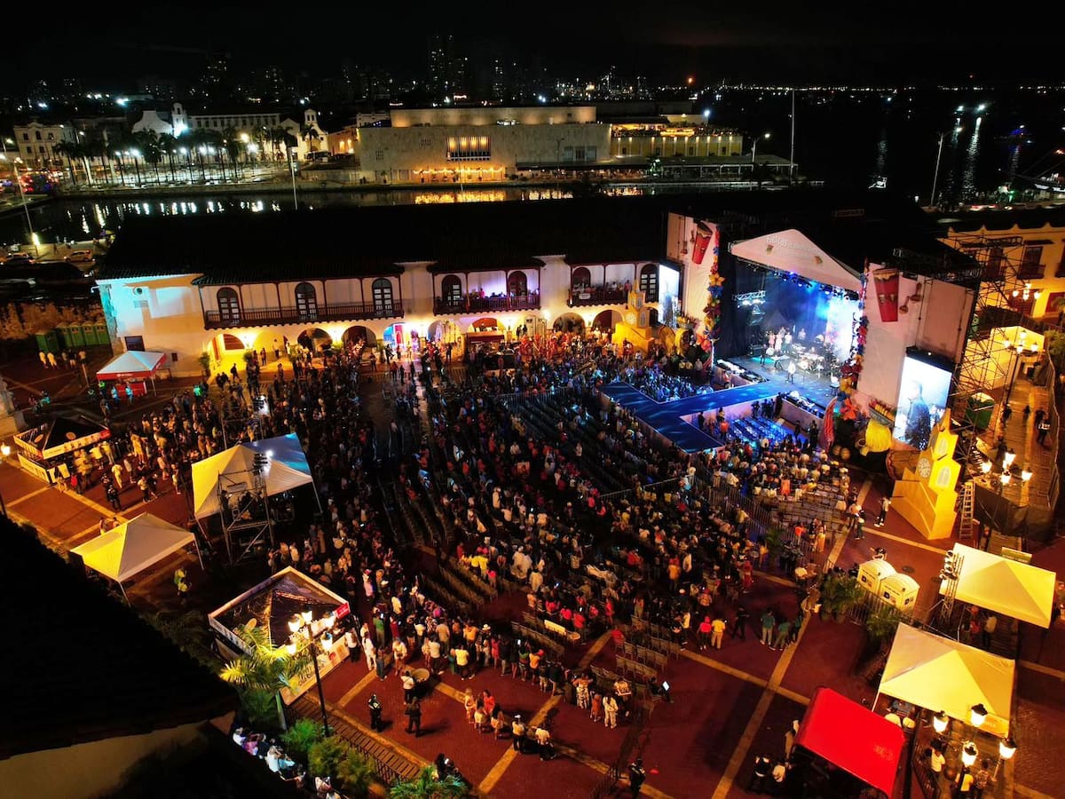 Con Bolívar 1600, la gobernación trae el vacile cartagenero a la Plaza de la Aduana