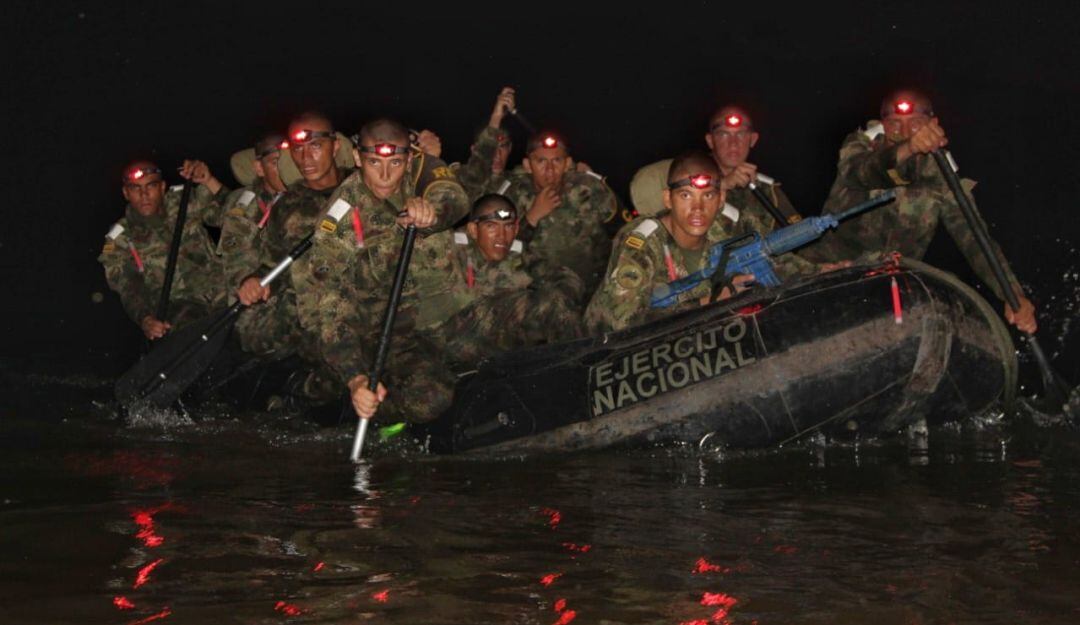 Jornada de formación de lanceros del Ejército de Colombia-Tolemaida