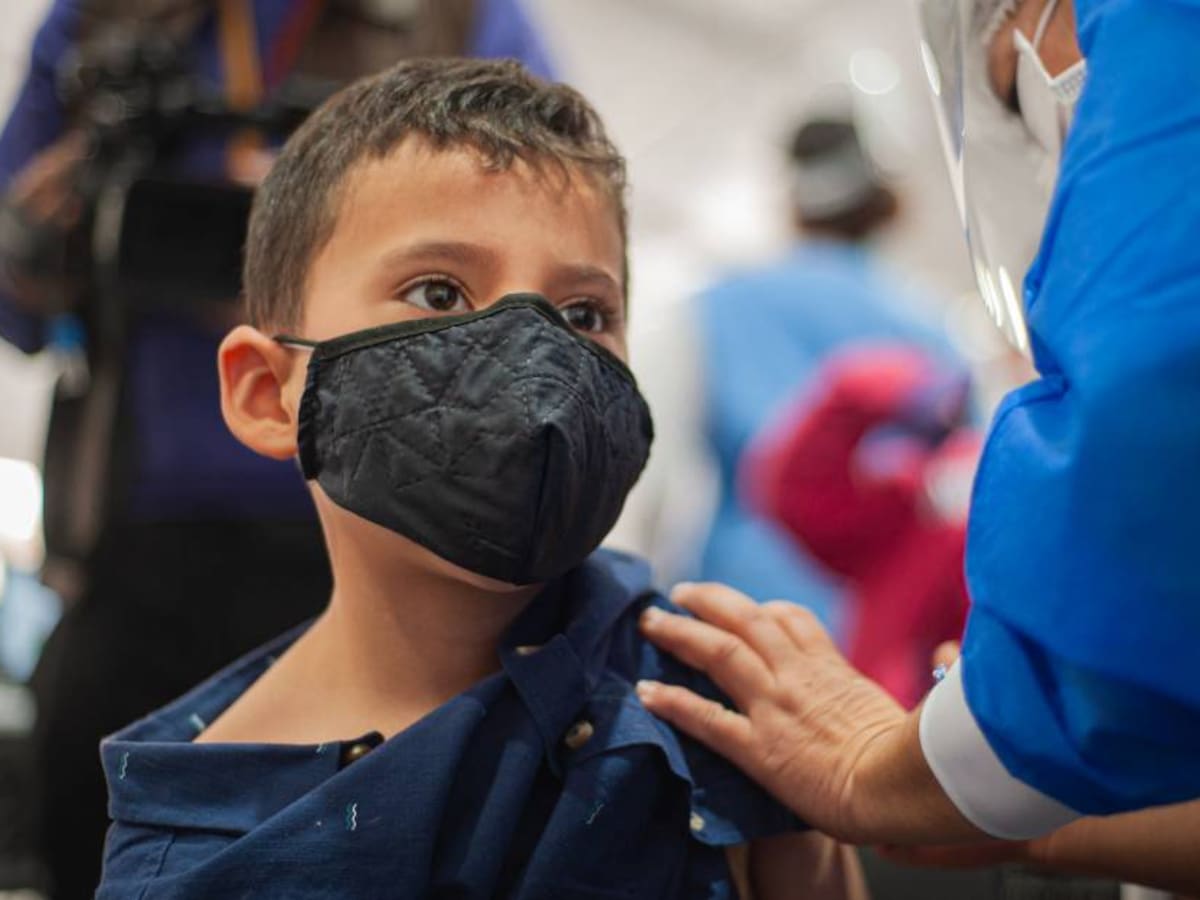 Bogotá: El fin de semana continúa la aplicación de dosis de refuerzo