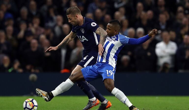 José Izquierdo (izq)