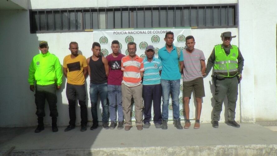 No solo se logró que los animales en cautiverio fueran devueltos a su hábitat natural, sino que se capturó a siete personas que hacían parte de la banda “Los Chigüiros”. Foto: Policía