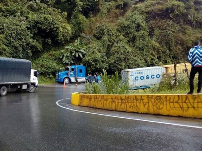 "Cruzar La Línea necesita mucha paciencia": Camioneros