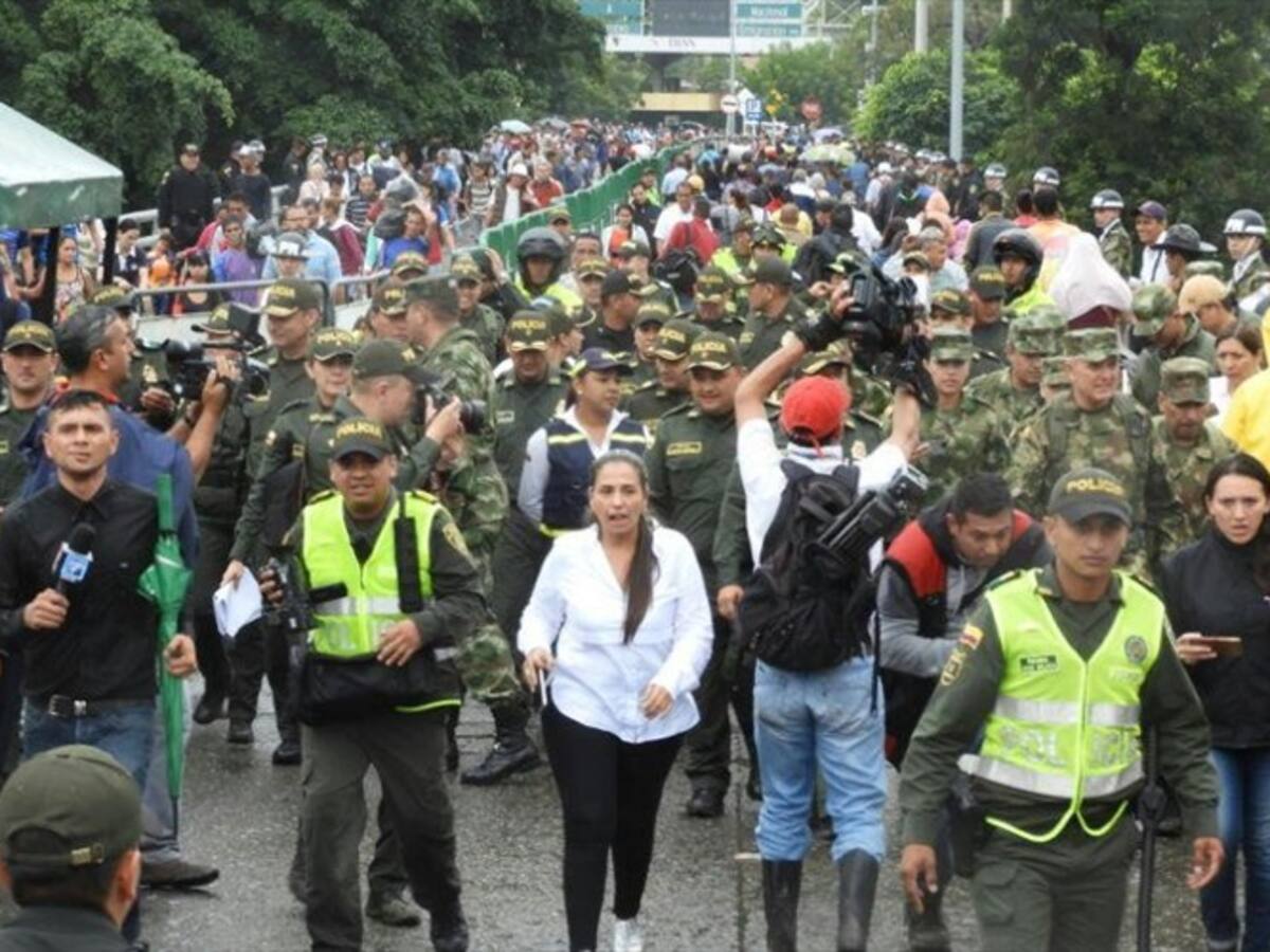 Autoridades destruyen pasos irregulares en la zona de frontera