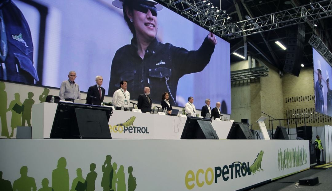 En el centro de convenciones Corferias en Bogotá, se lleva a cabo la asamblea de accionistas de Ecopetrol