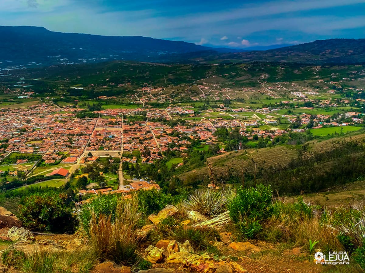 Medicina Legal identificará a la persona hallada suspendida de un árbol en Villa de Leyva