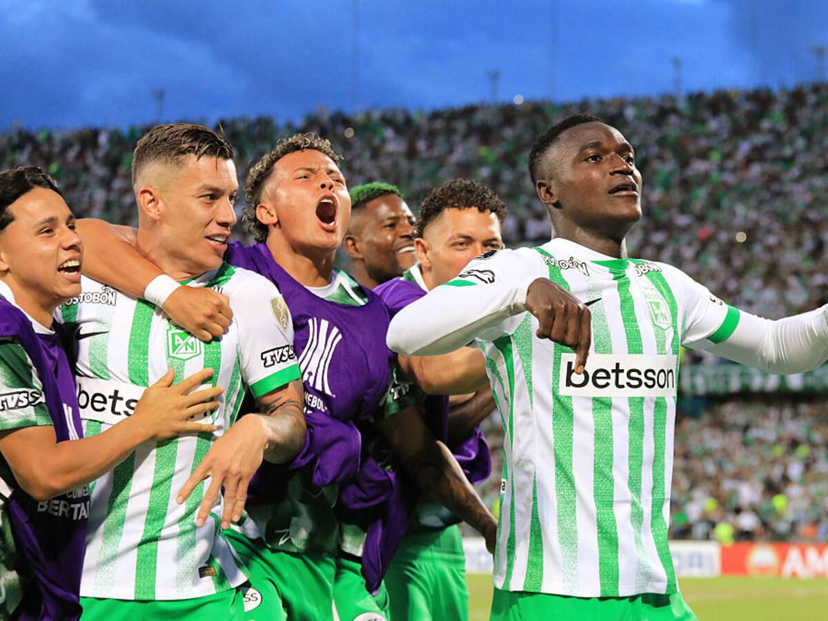 ¿Atlético Nacional está sufriendo problemas internos? Esto pasó entre tres jugadores en Libertadores