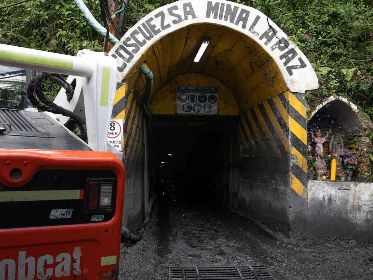 Coscuez S.A. suspende operaciones en mina de esmeraldas por crisis de seguridad en Boyacá