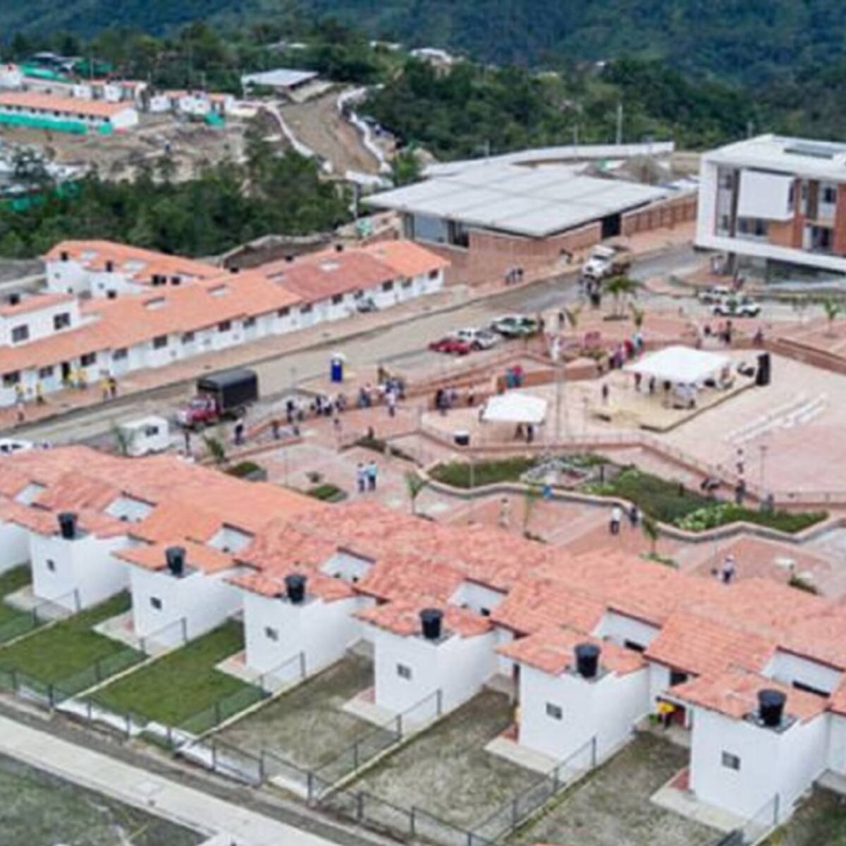 Gobierno abre licitación para terminar de construir Gramalote