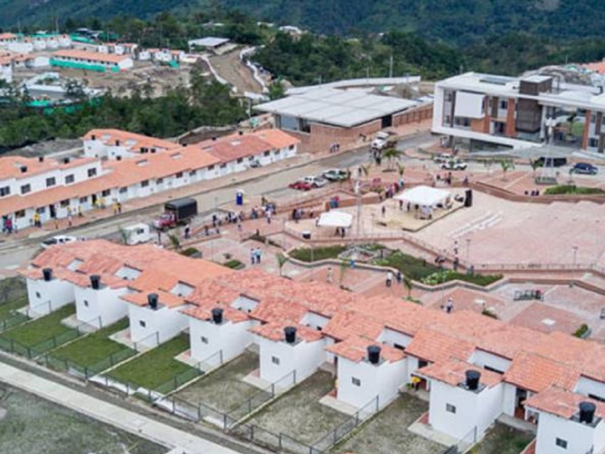 Gobierno abre licitación para terminar de construir Gramalote