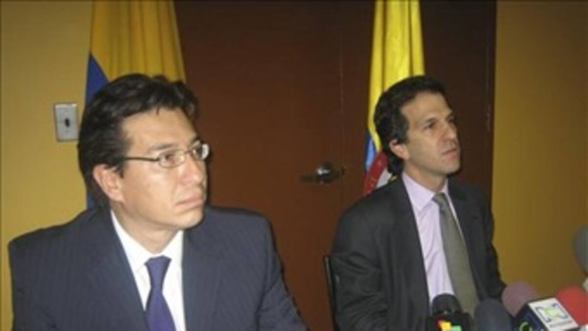 Canciller destaca la voluntad política de Colombia y Ecuador para restablecer relaciones
