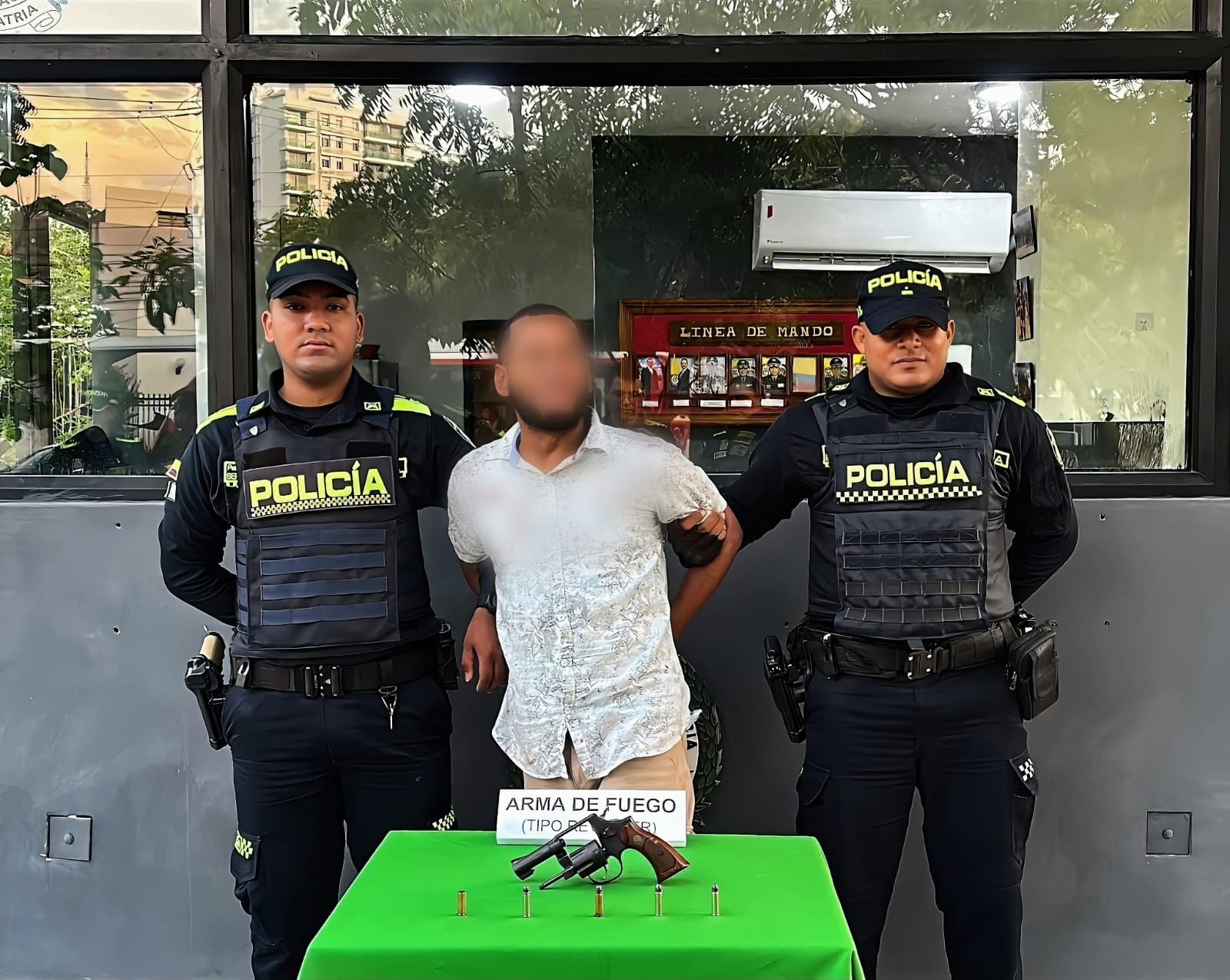 Policía captura a un hombre que, en estado de alicoramiento, portaba un arma de fuego ilegal