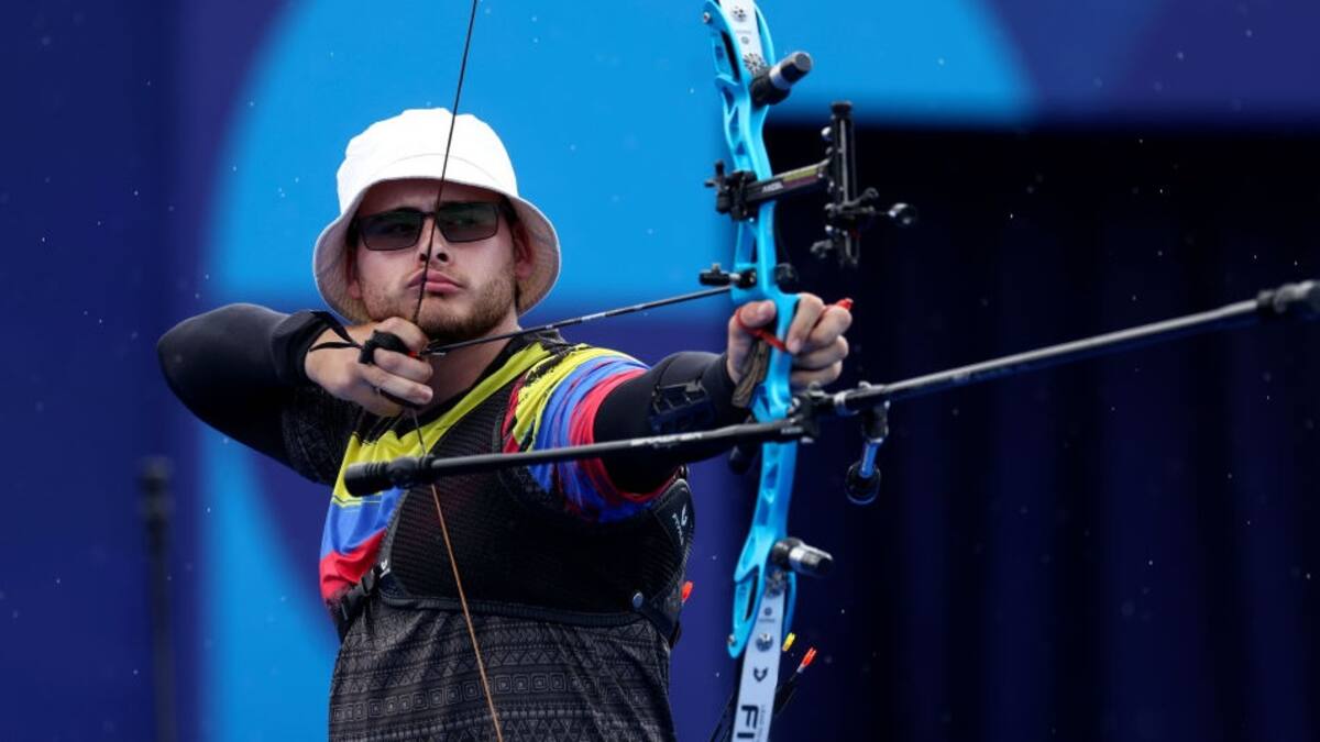 Juegos Olímpicos: Santiago Arcila clasifica a octavos de final en tiro con arco