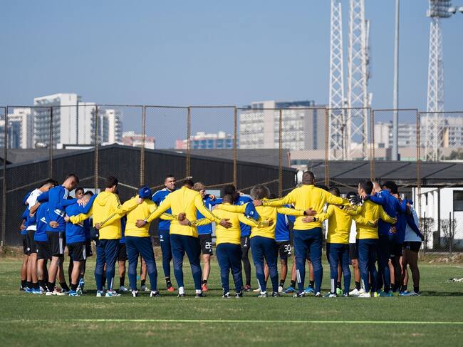 Millonarios entrenando en Chile / Twitter: @MillosFCOficial.