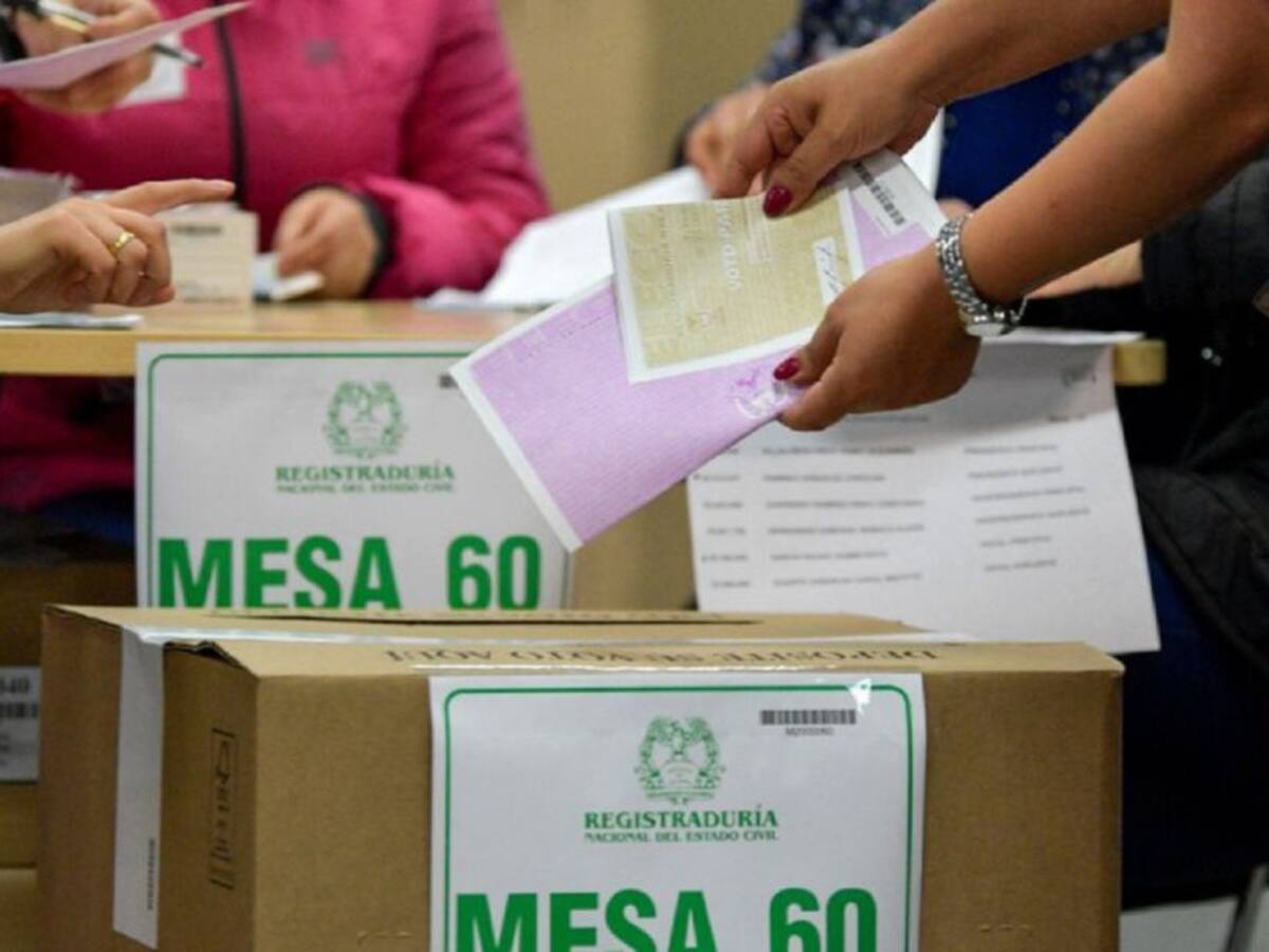 Blindan elecciones en Neiva