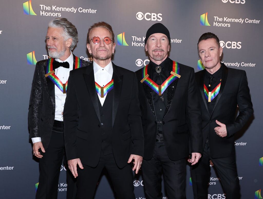 WASHINGTON, DC - DECEMBER 04: (L-R) Honorees Adam Clayton, Bono, The Edge and Larry Mullen Jr. of U-2 (Photo by Paul Morigi/Getty Images)