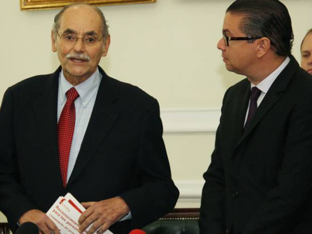 La Unidad Nacional hizo agua y por eso se va el liberalismo: Horacio Serpa