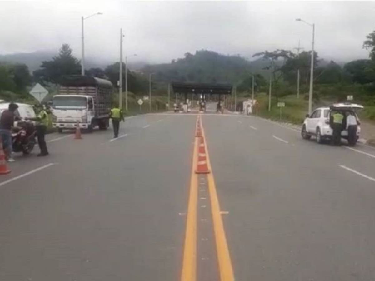 Legalizan captura de 6 presuntos autores de delitos en 2 peajes de Caldas