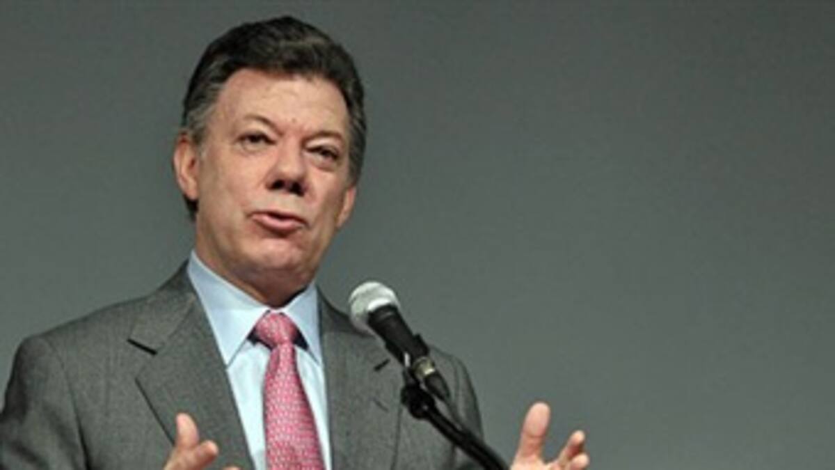 Santos inicia 2013 respondiendo a críticos sobre logros de su Gobierno
