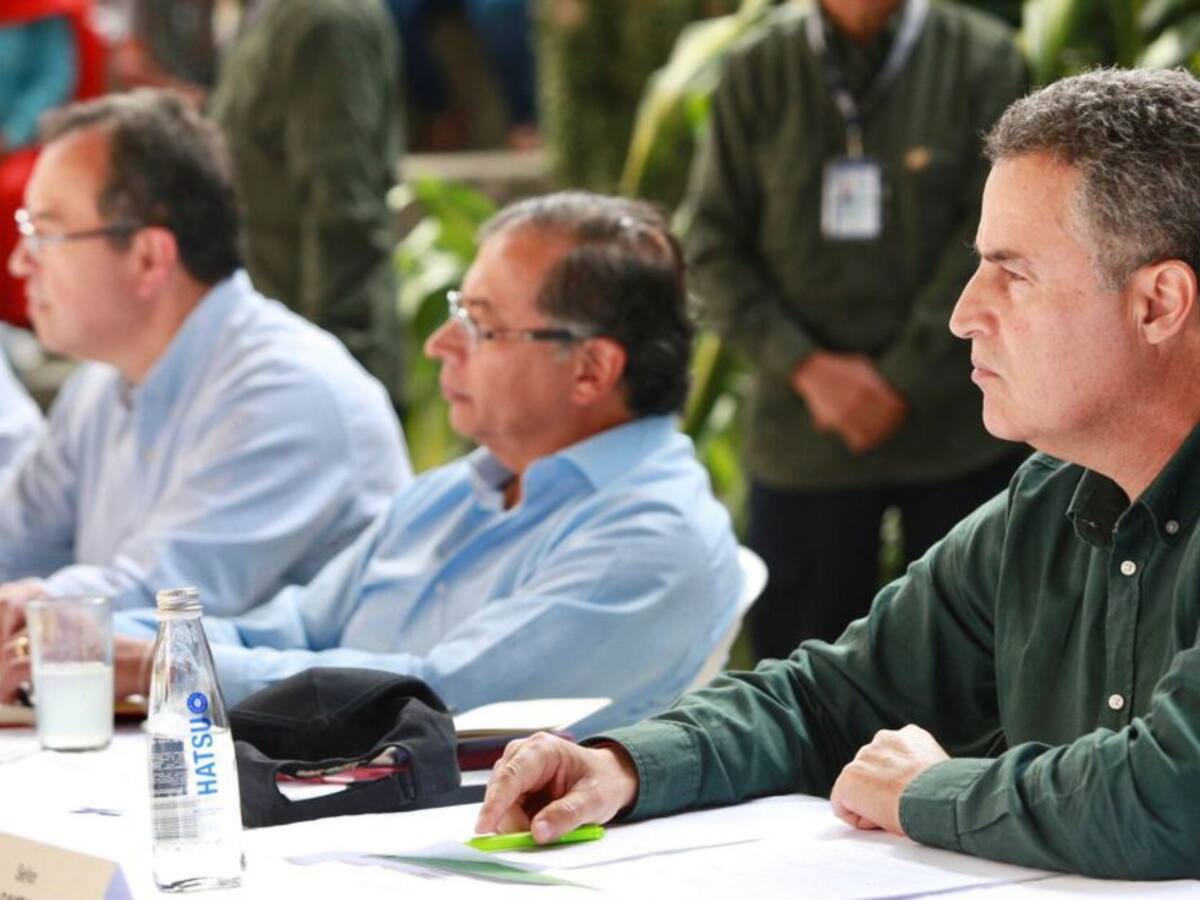 Gobernador de Antioquia solicitó mejorar conectividad móvil en zonas rurales