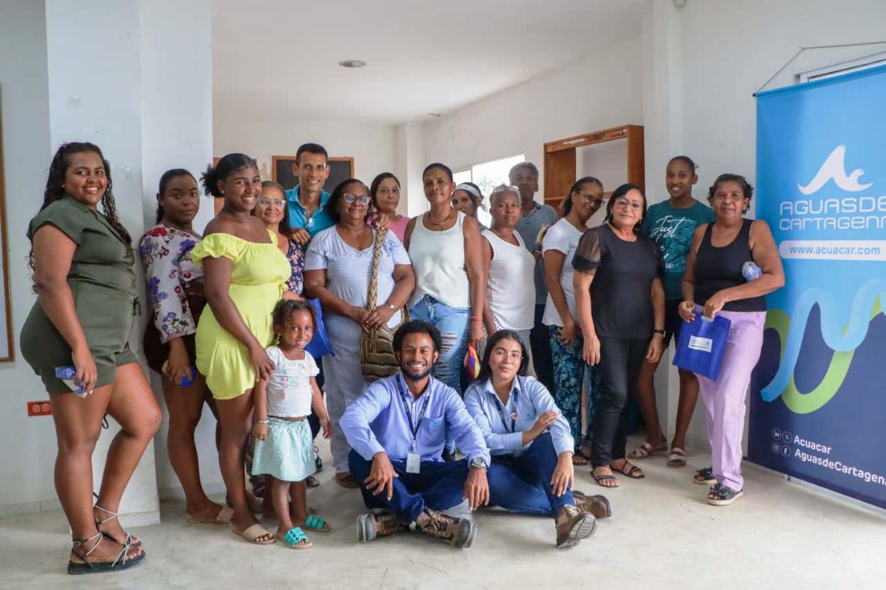 Aguas de Cartagena promueve oportunidades laborales en comunidades cercanas a sus sedes operativas