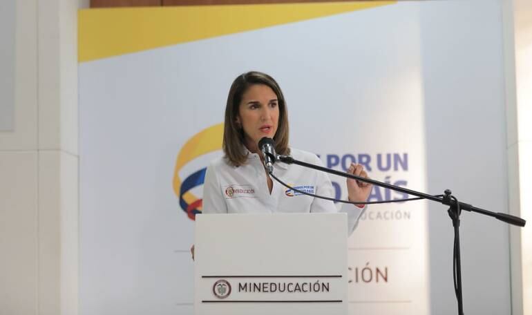 ministra de Educación, Yaneth Giha