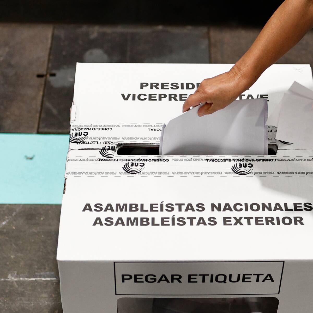 Elecciones Ecuador: Unión Europea amplía misión electoral por denuncias de falta de transparencia