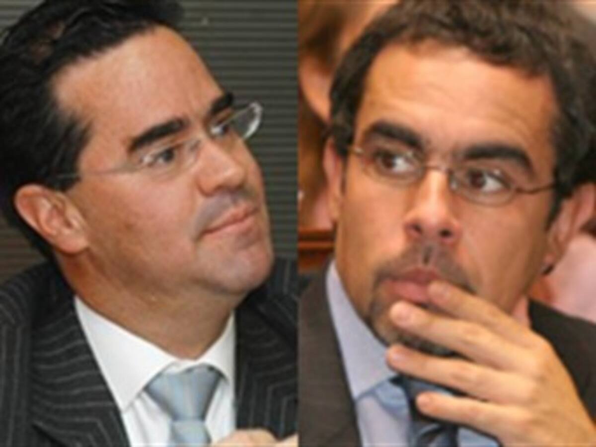 Frank Pearl dice que Benedetti lo cuestiona porque no le dio contrato a un recomendado del senador