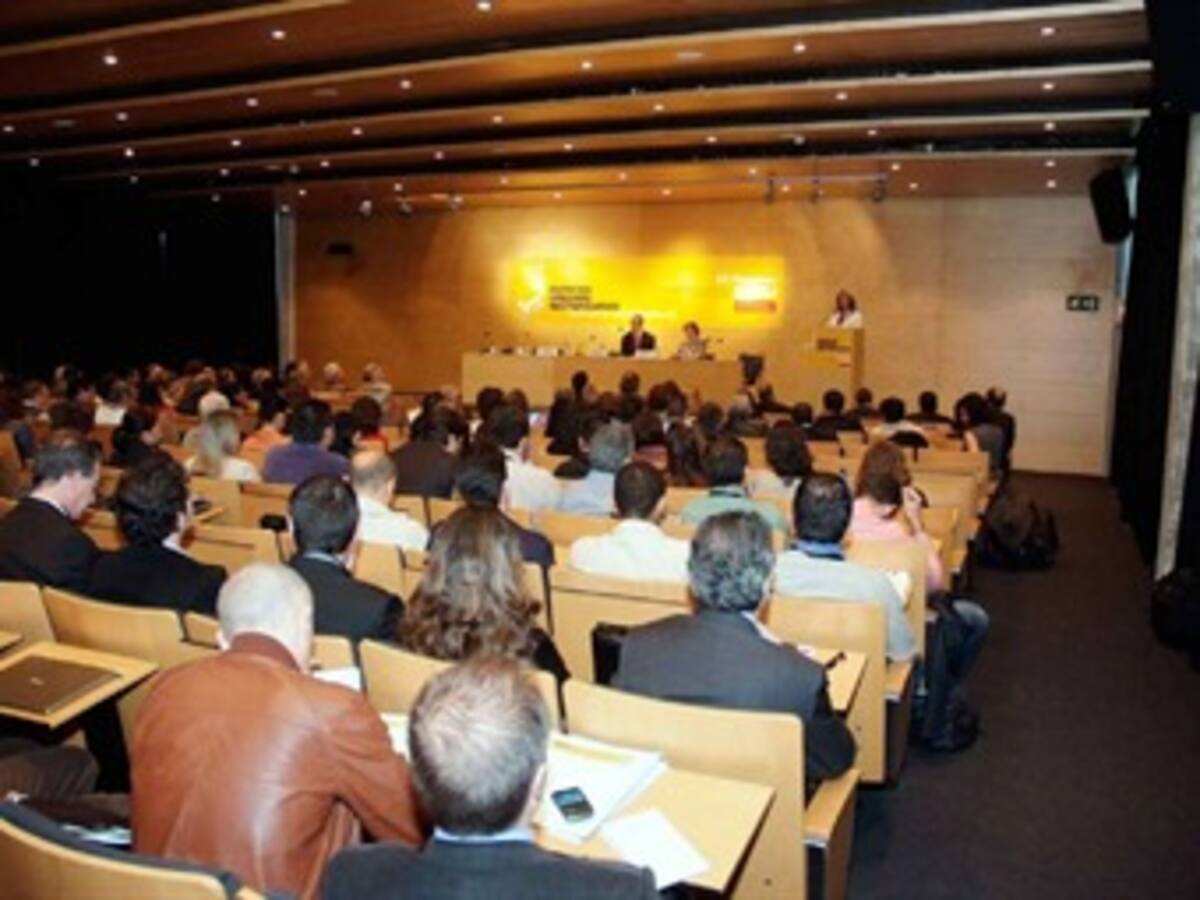 Ciudades de Iberoamérica analizan en Medellín ejemplos de inclusión social