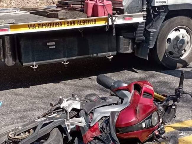 Cierre total en la vía San Gil - Bucaramanga por accidente de tránsito