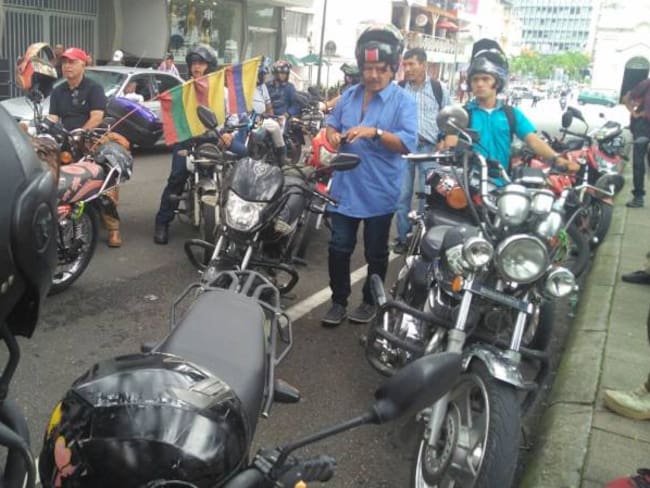 Motociclistas protestaron por costos del seguro obligatorio