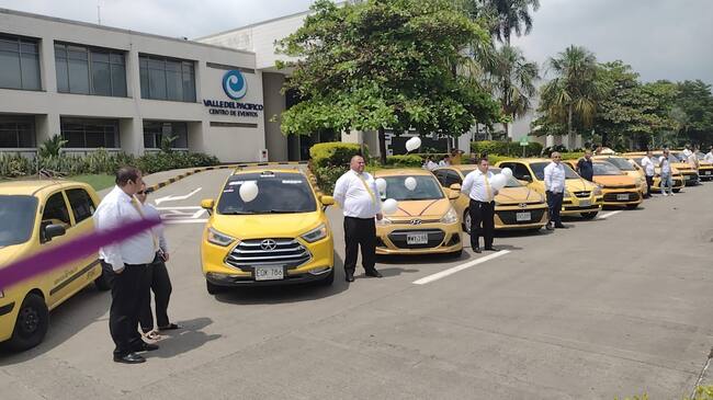 Taxista Héctor Fabio Hurtado / Foto: Cortesía de la Mancha Amarilla para Caracol Radio Cali