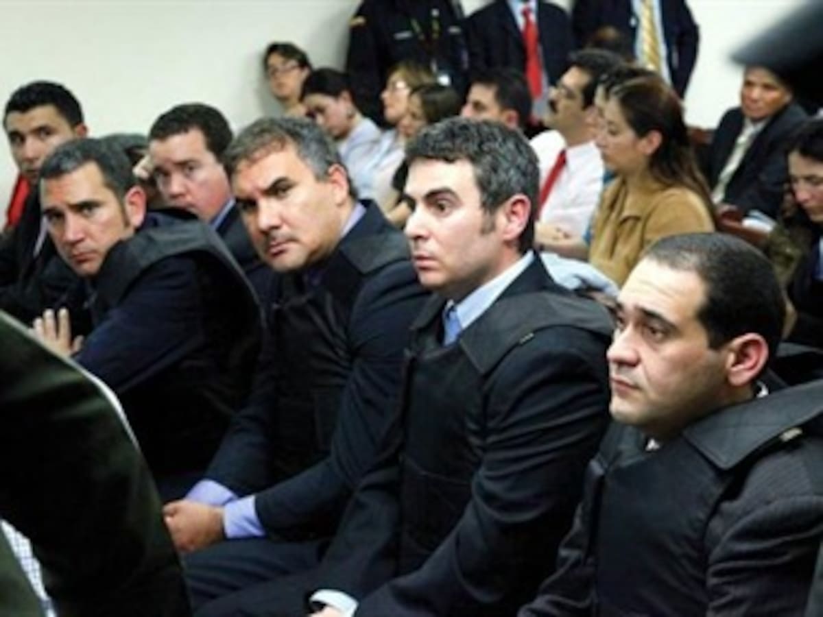 Por errores de la Fiscalía se dilata juicio a los Nule: Contraloría