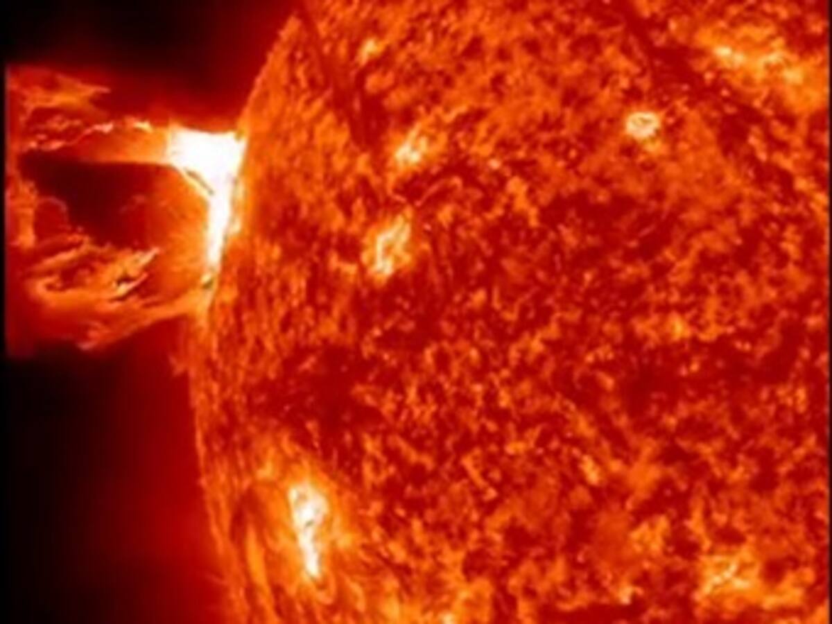 La llamarada solar más espectacular en años, no va dirigida hacia la Tierra