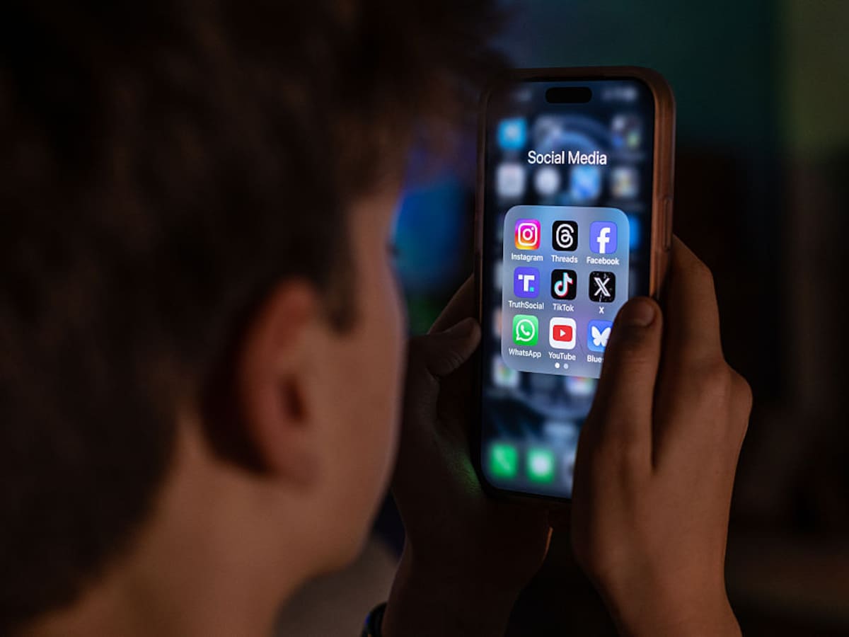 “Que se hagan responsables del daño que han causado al mundo”: abogado por sanción a YouTube y Meta