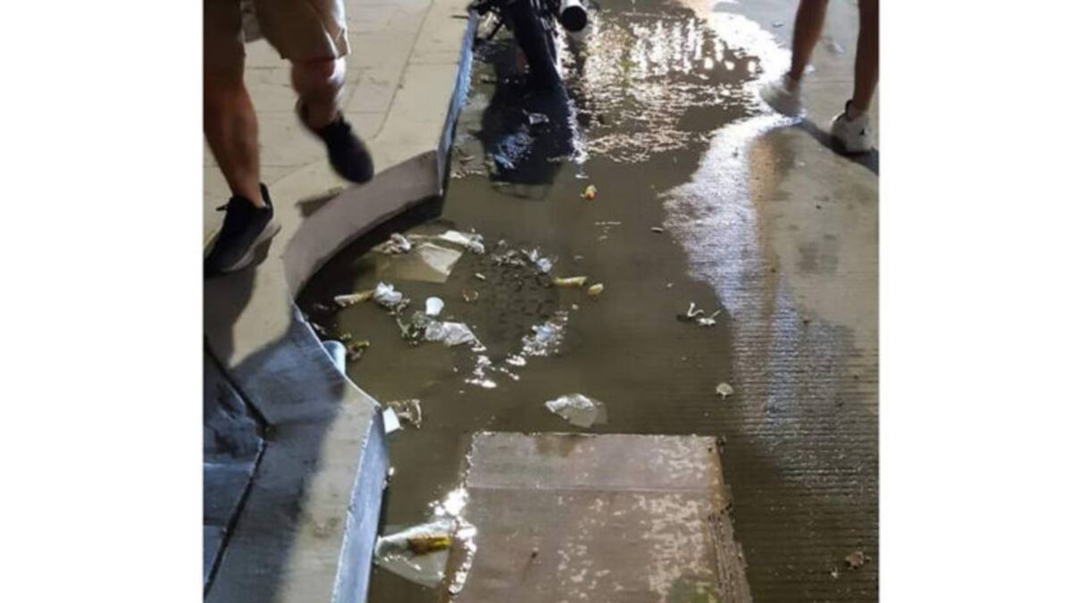 Aguas servidas en El Rodadero de Santa Marta está afectando al turismo